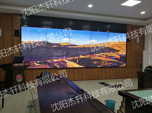 ������˳����ĳ����������������ƴ����