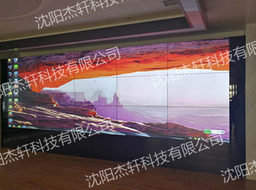 ͨ���й�Ȩ��������55��1.7mmҺ��ƴ����ʾϵͳ