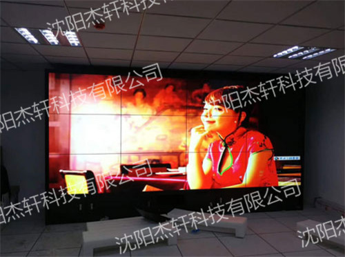 �����ʹ����ƺ��ɳ���3*5��Ŀ