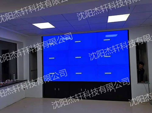 ����ĳ����55��0.88 mmƴ����Ŀ